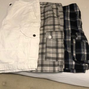 Men’s cargo shorts